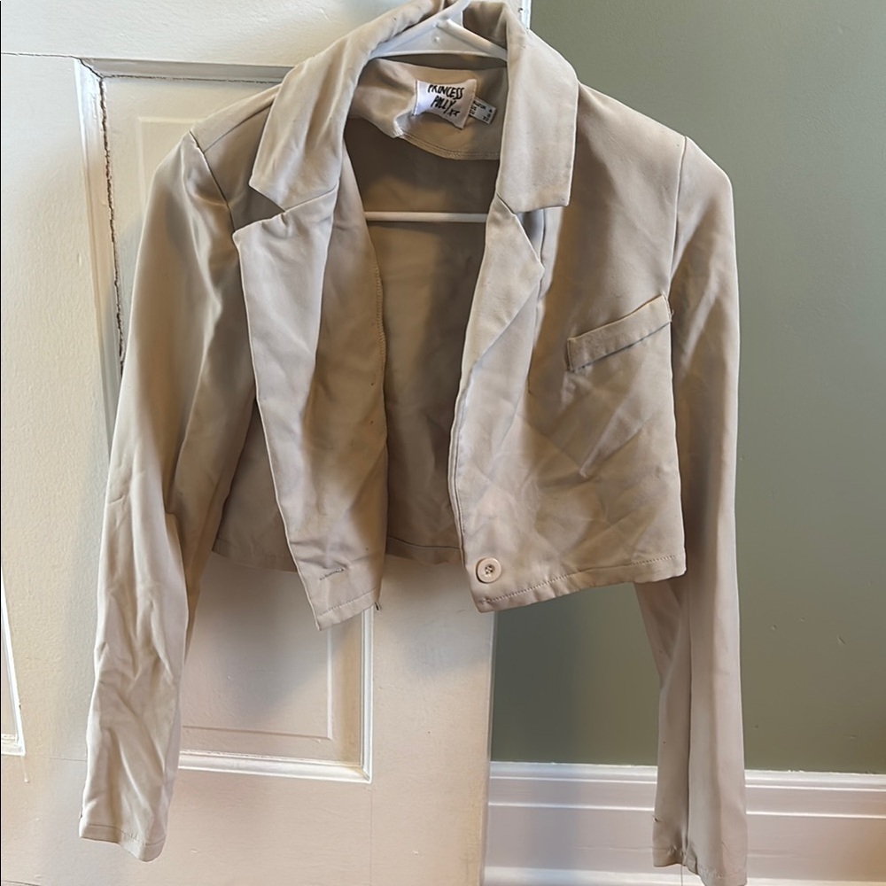 Princess Polly cropped blazer